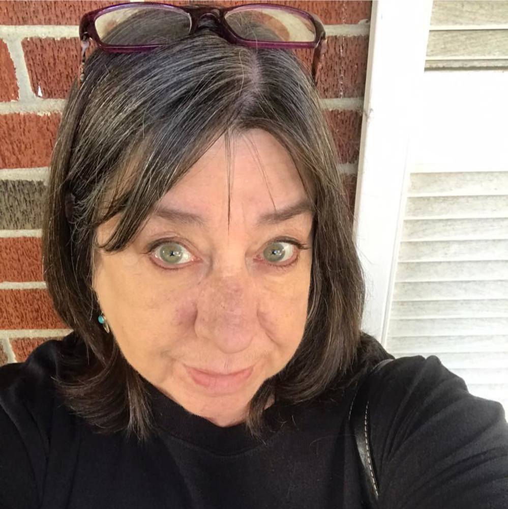 Meet your Posher, Debi